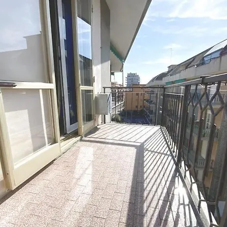 아파트 Monolocale Carino 보르게토 산토 스피리토